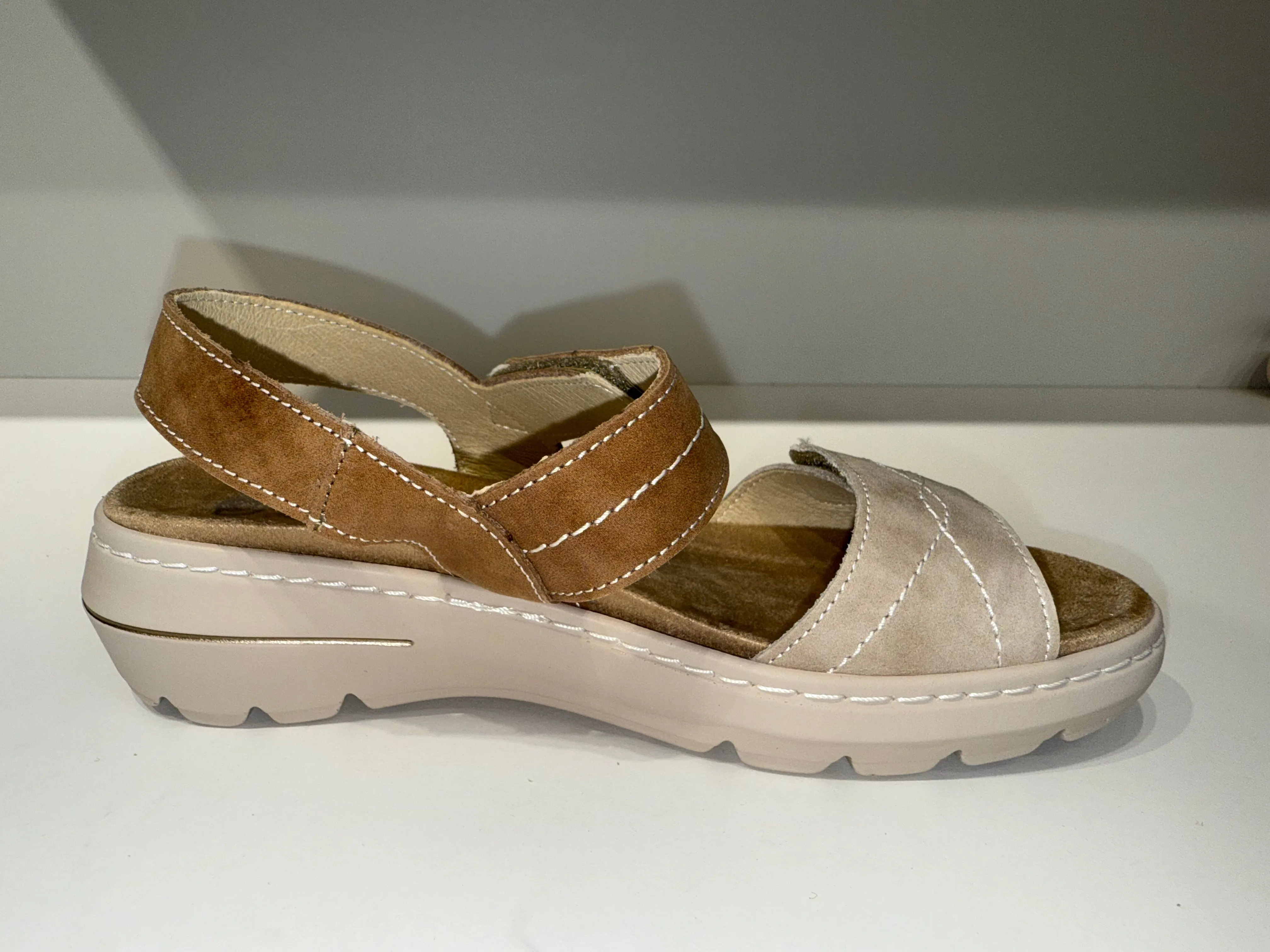 3314 BEIG BROWN