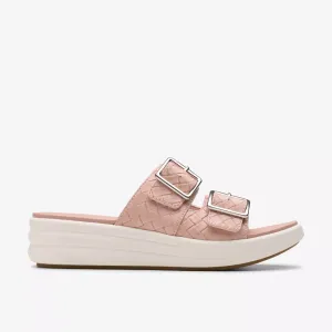 Clarks Women's Drift Buckle Peach 26182025