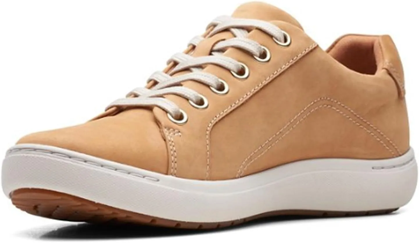 Clarks Women's Nalle Lace Sneaker