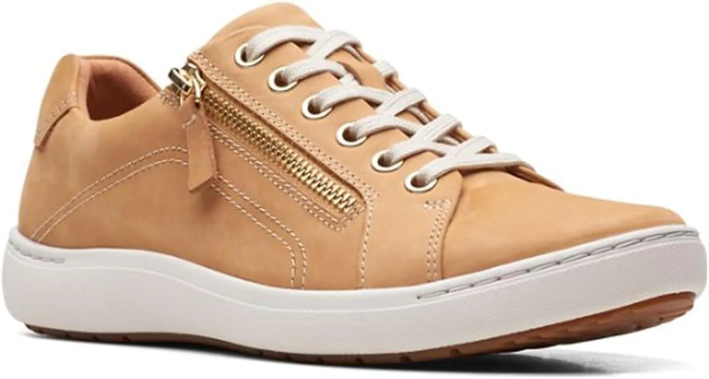 Clarks Women's Nalle Lace Sneaker