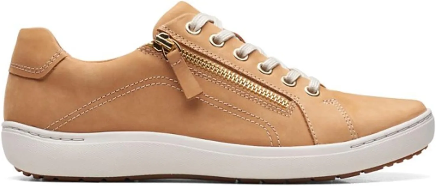 Clarks Women's Nalle Lace Sneaker