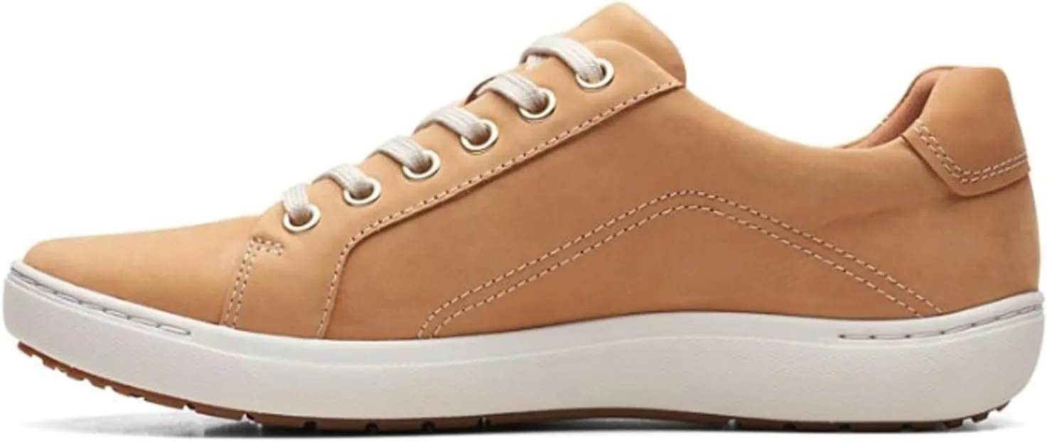 Clarks Women's Nalle Lace Sneaker