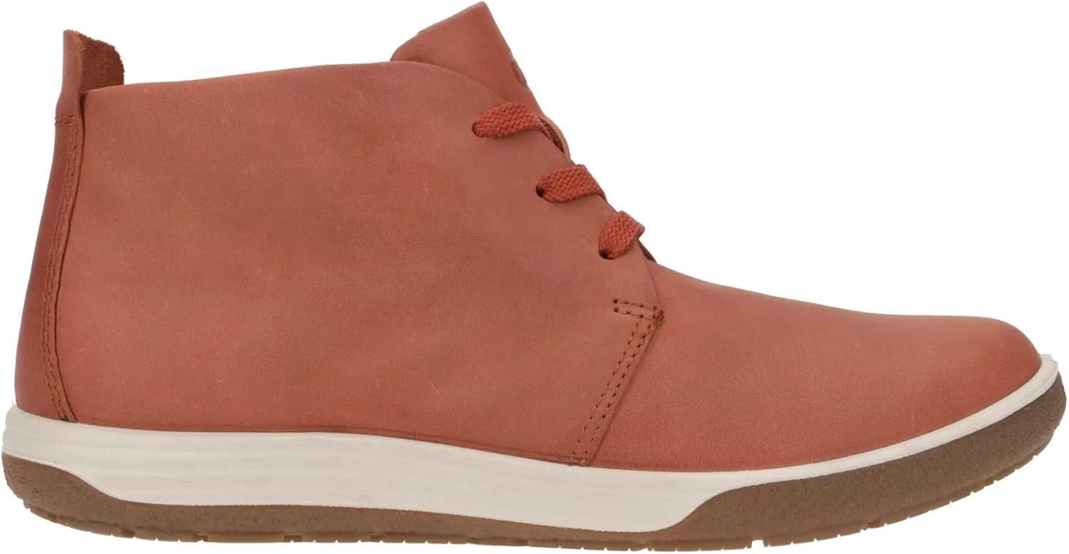 ECCO Women's Chase Ii Bootie Hydromax Sneaker