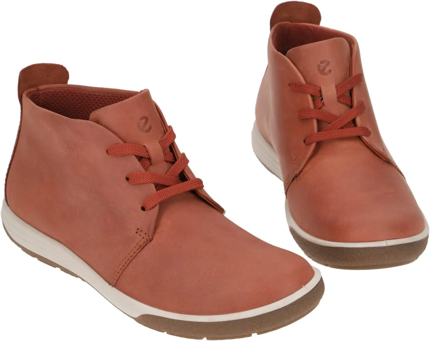 ECCO Women's Chase Ii Bootie Hydromax Sneaker
