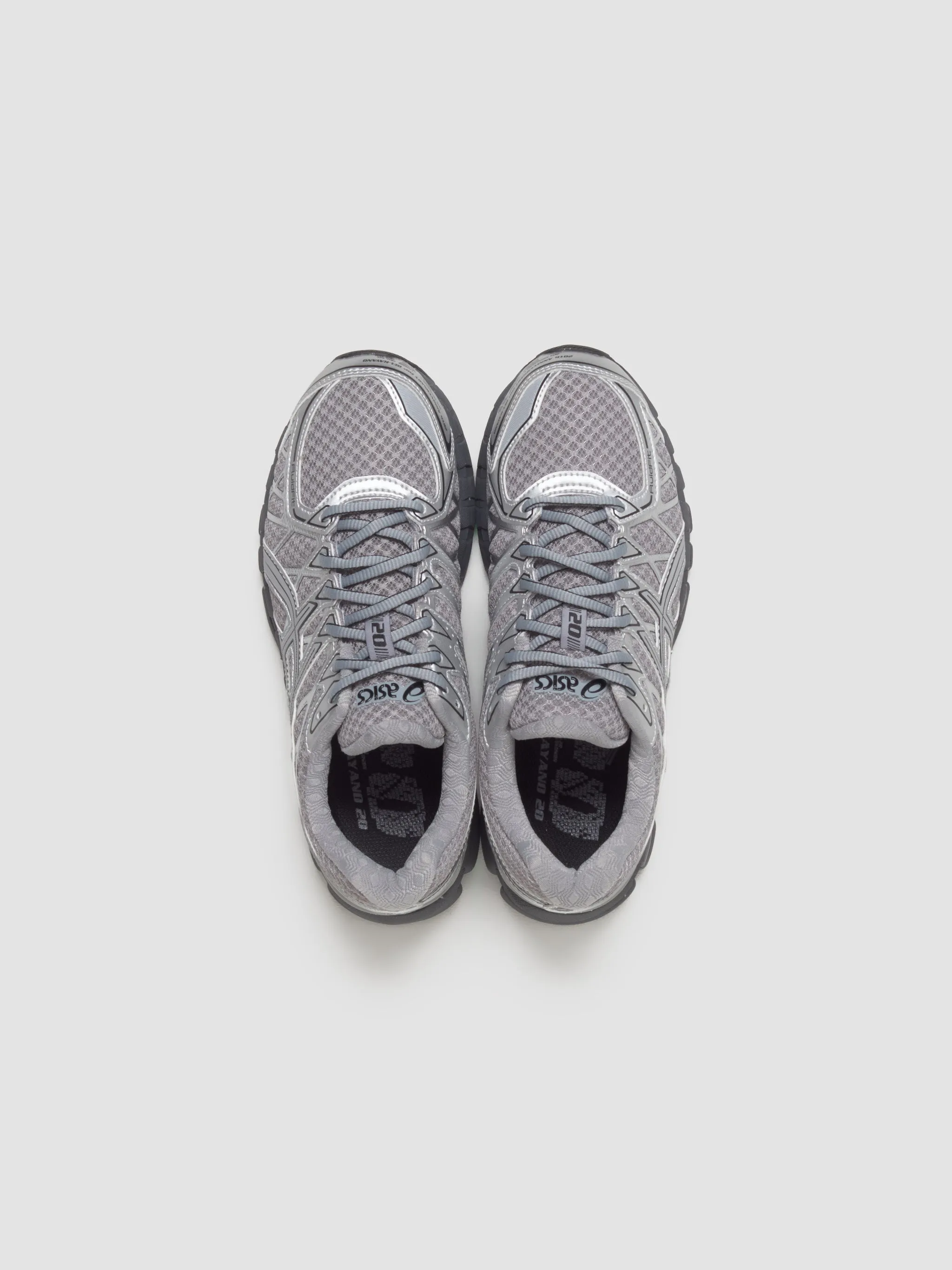 GEL-KAYANO 20 Sneaker in Gravel & Pure Silver