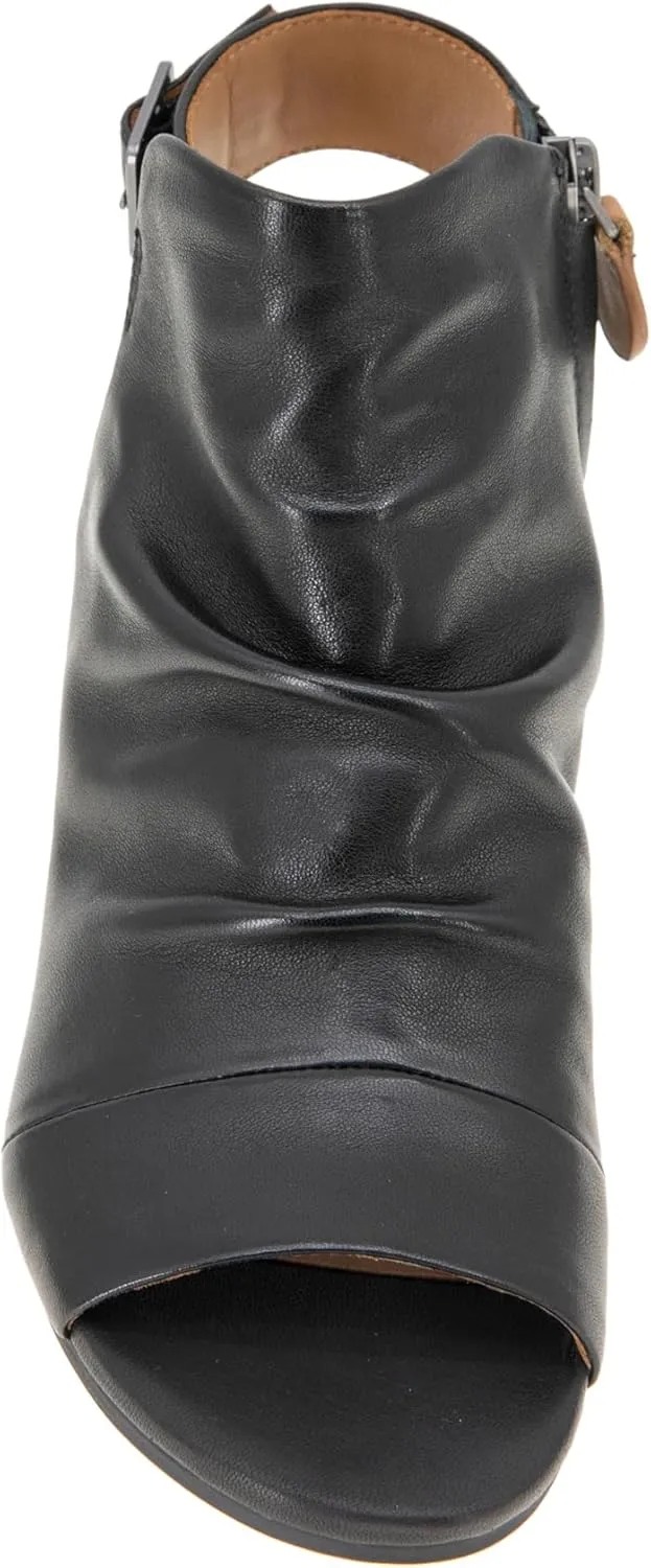 Gentle Souls by Kenneth Cole Women's Marrion Heeled Sandal