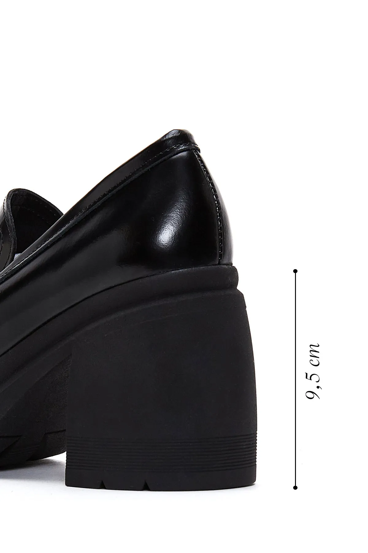 Kadın Siyah Deri Topuklu Loafer