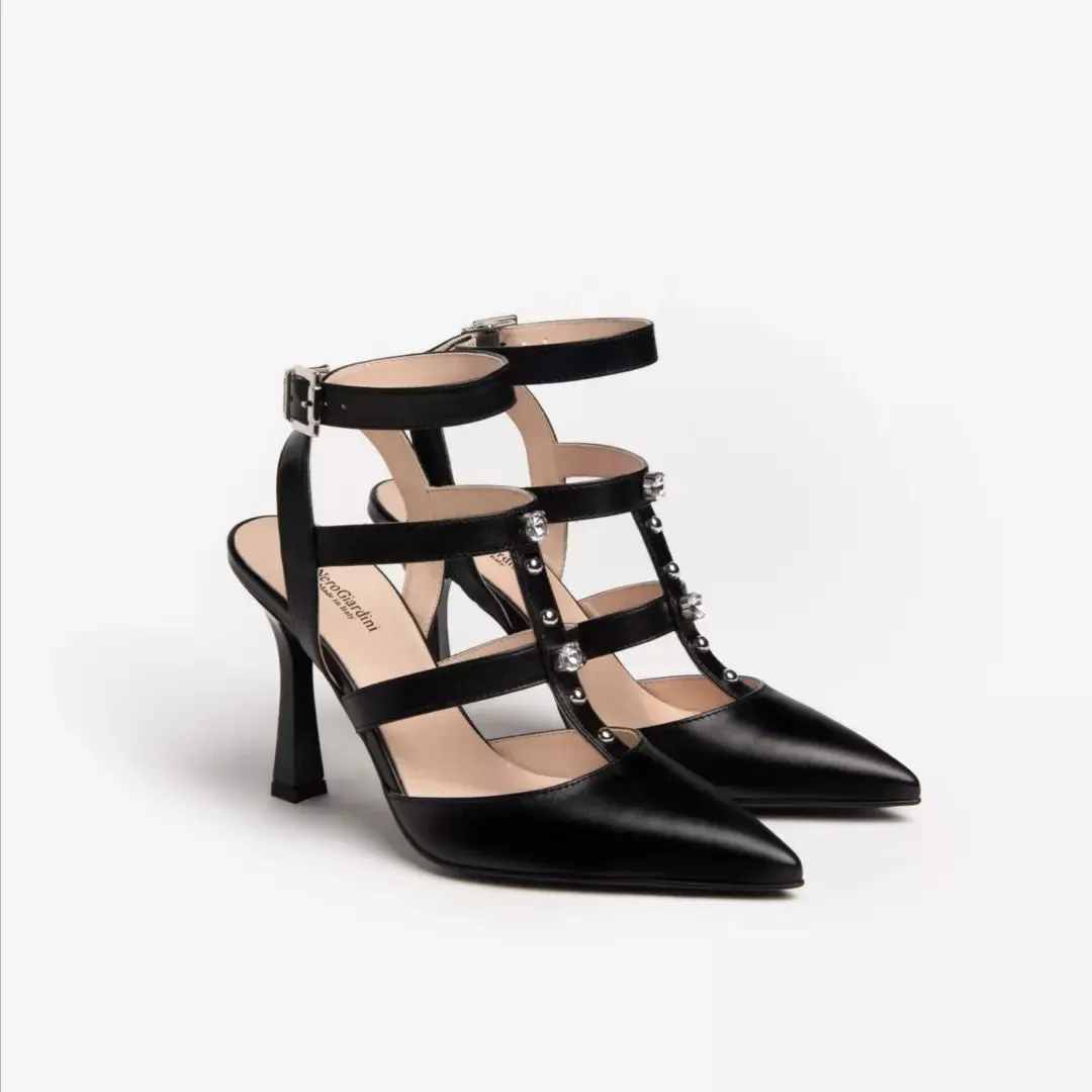 NeroGiardini Pandora Black Leather Heeled Shoe with Buckle. Only sizes 4.5 and 8 left.
