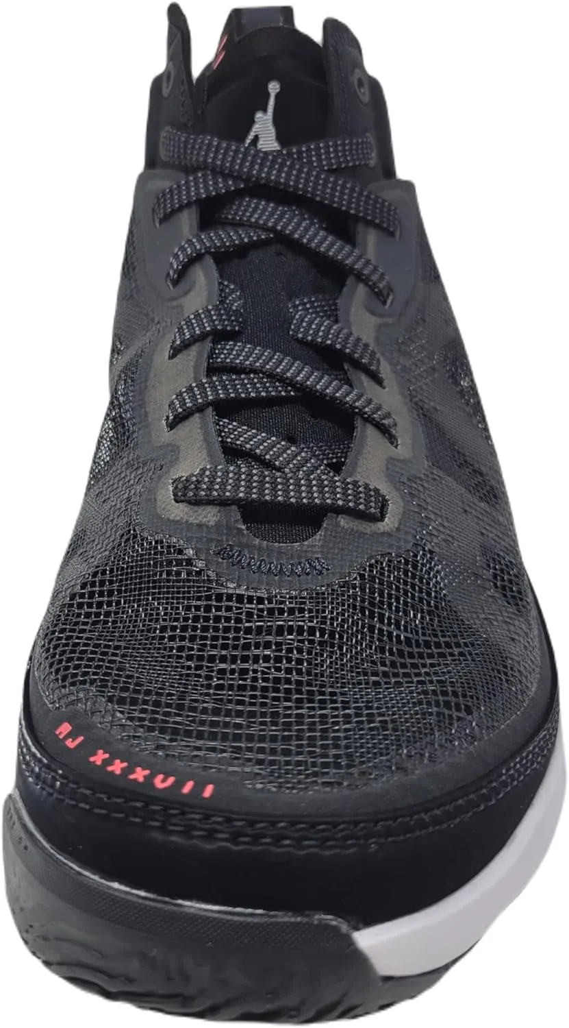 NIKE Men's Sneaker