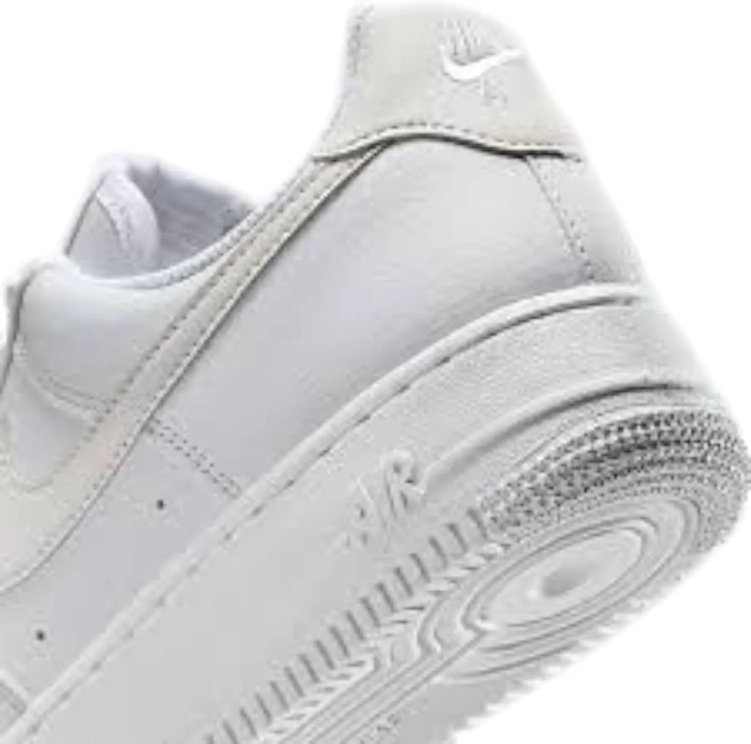 NIKE Men's Sneaker