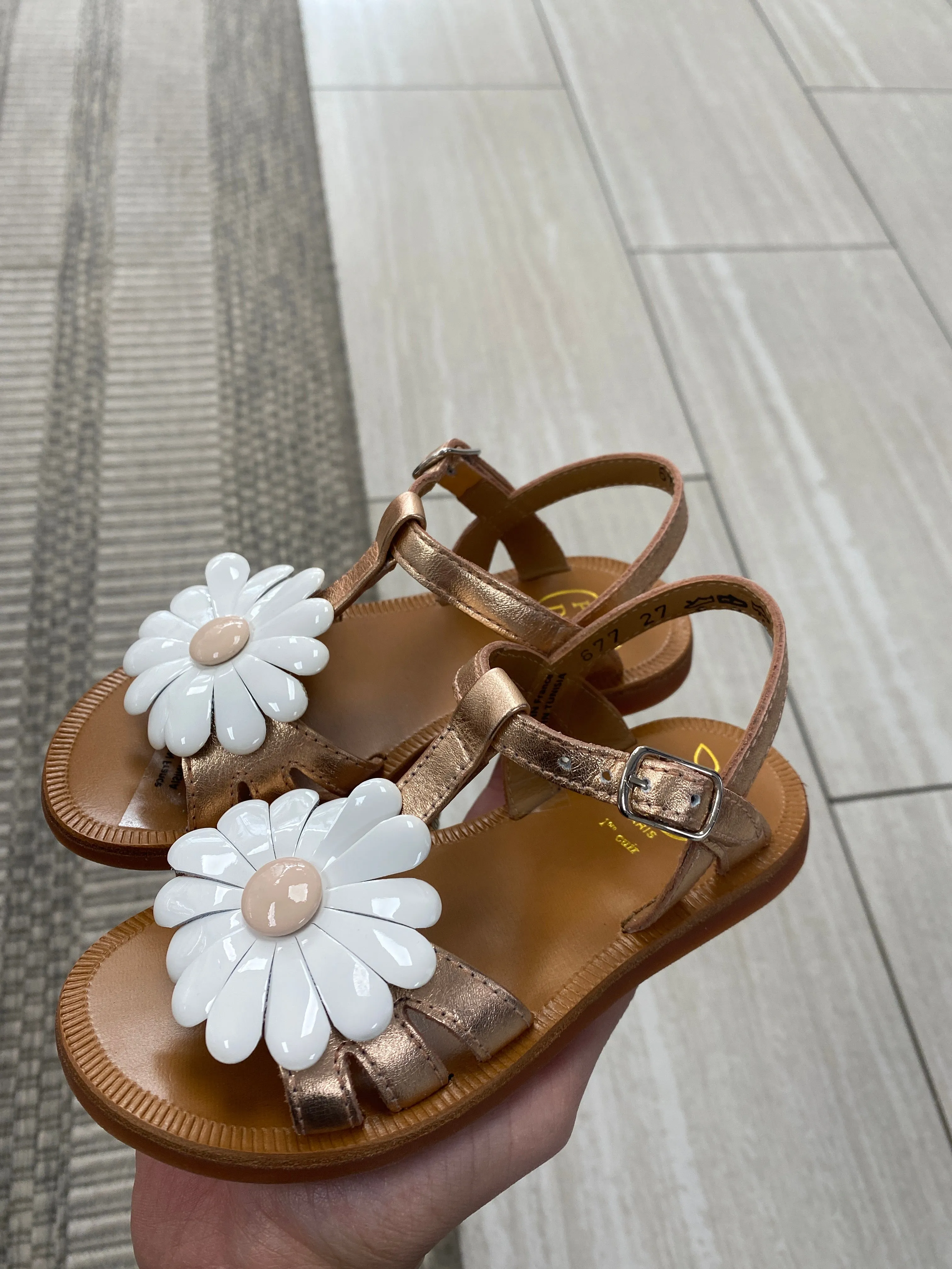 Pom D'Api Rose Gold Flower Sandel
