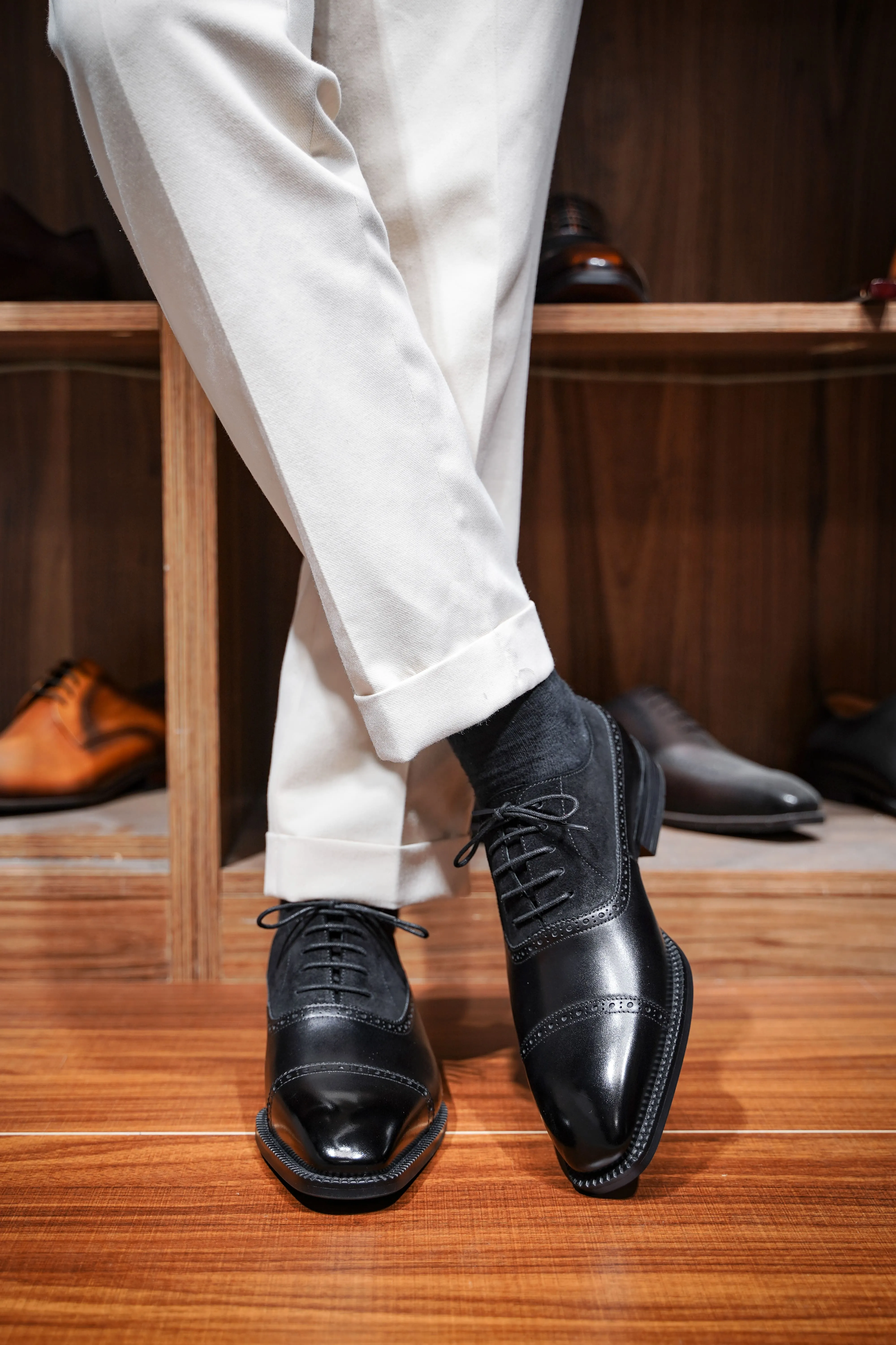 Raven Crest Black Oxford Brogues