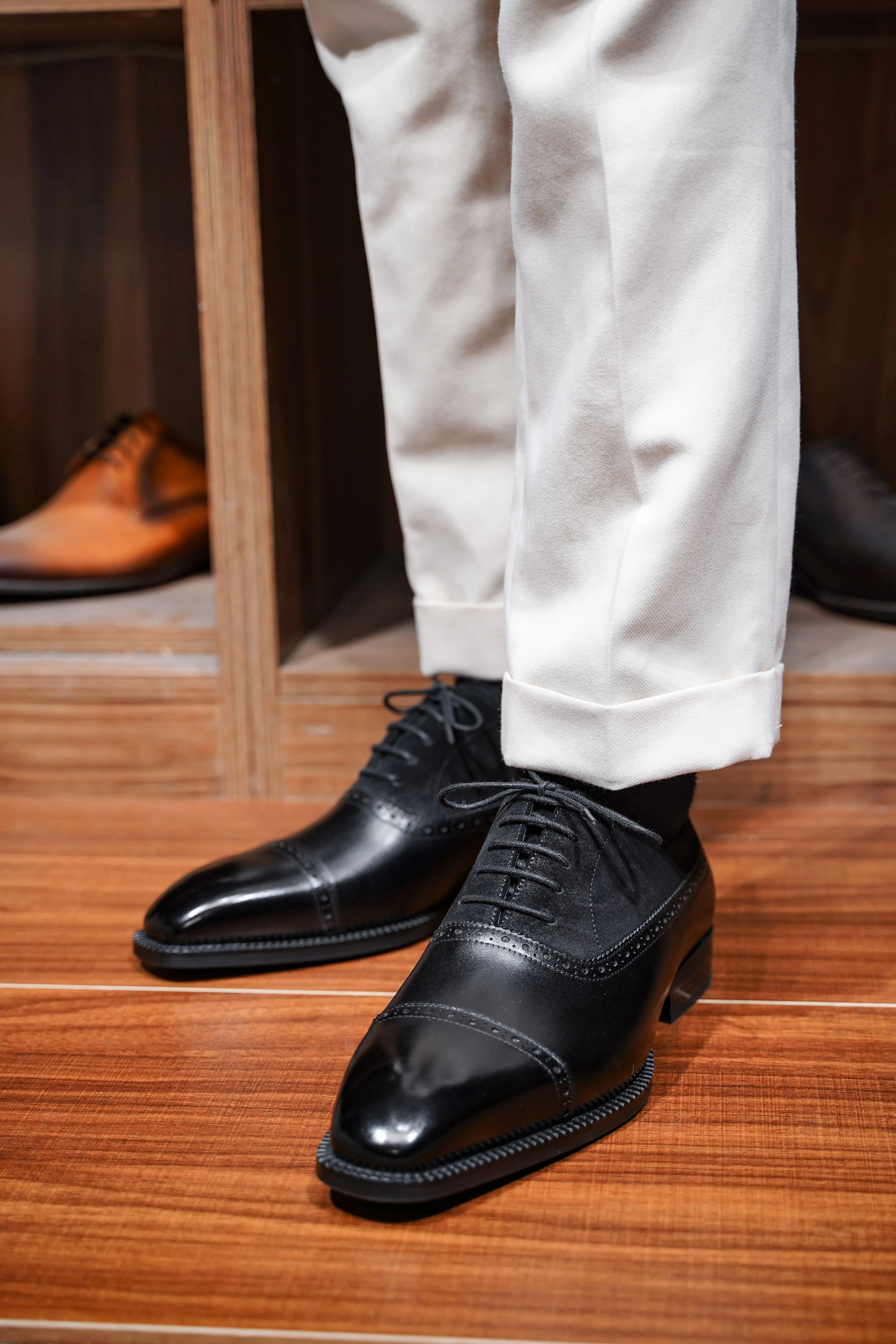 Raven Crest Black Oxford Brogues