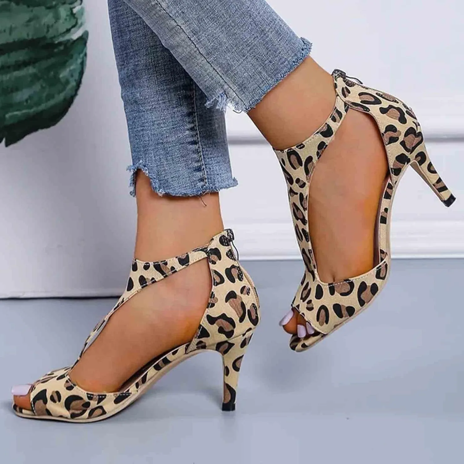 Sandals for Women 2025 Chunky Platform Mules Sandals Slip on Block Heels Square Toe High Heeled Dress Shoes