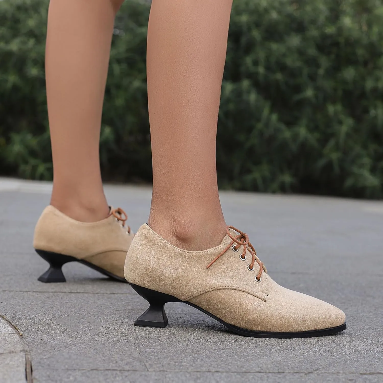 SHEMEE Women's Kitten Heels Oxford Pumps Victorian Style Vintage Mid-Heels Lace Up Brogues Witch Costume Cosplay Shoes