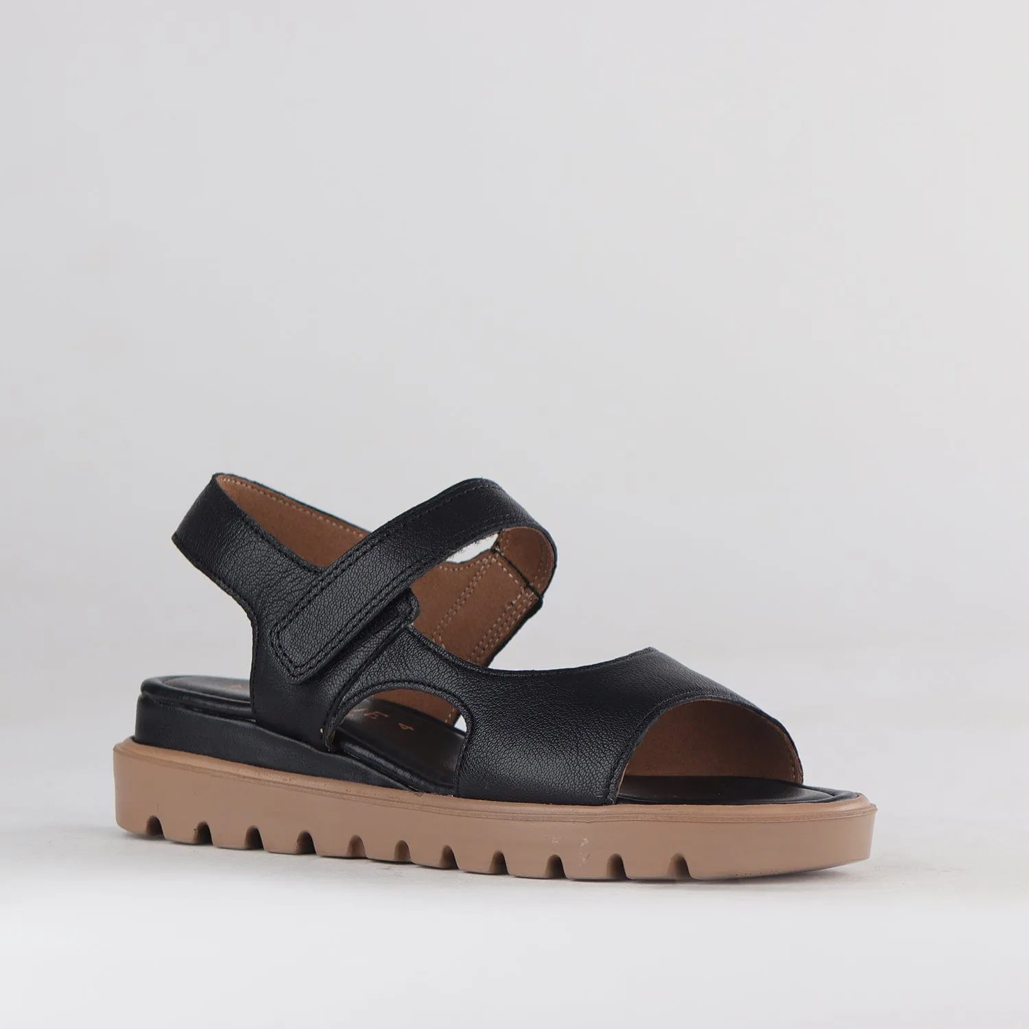 Slingback Wedge Sandal in Black - 12614