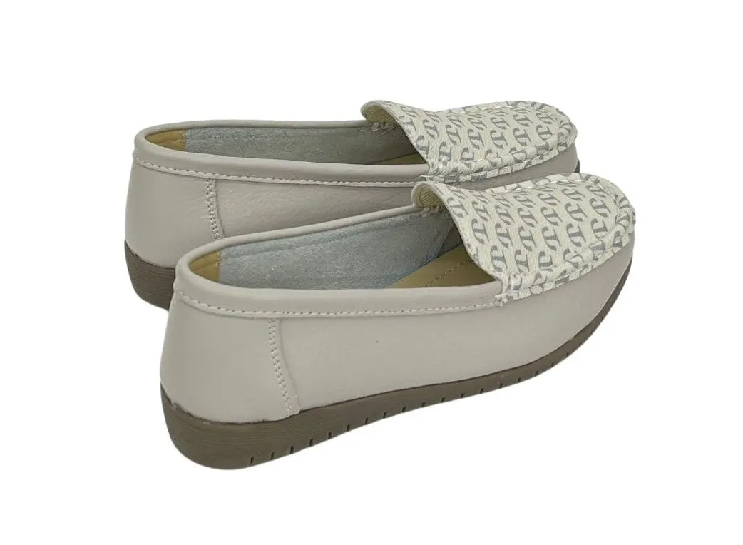 Vera Monogram Loafer
