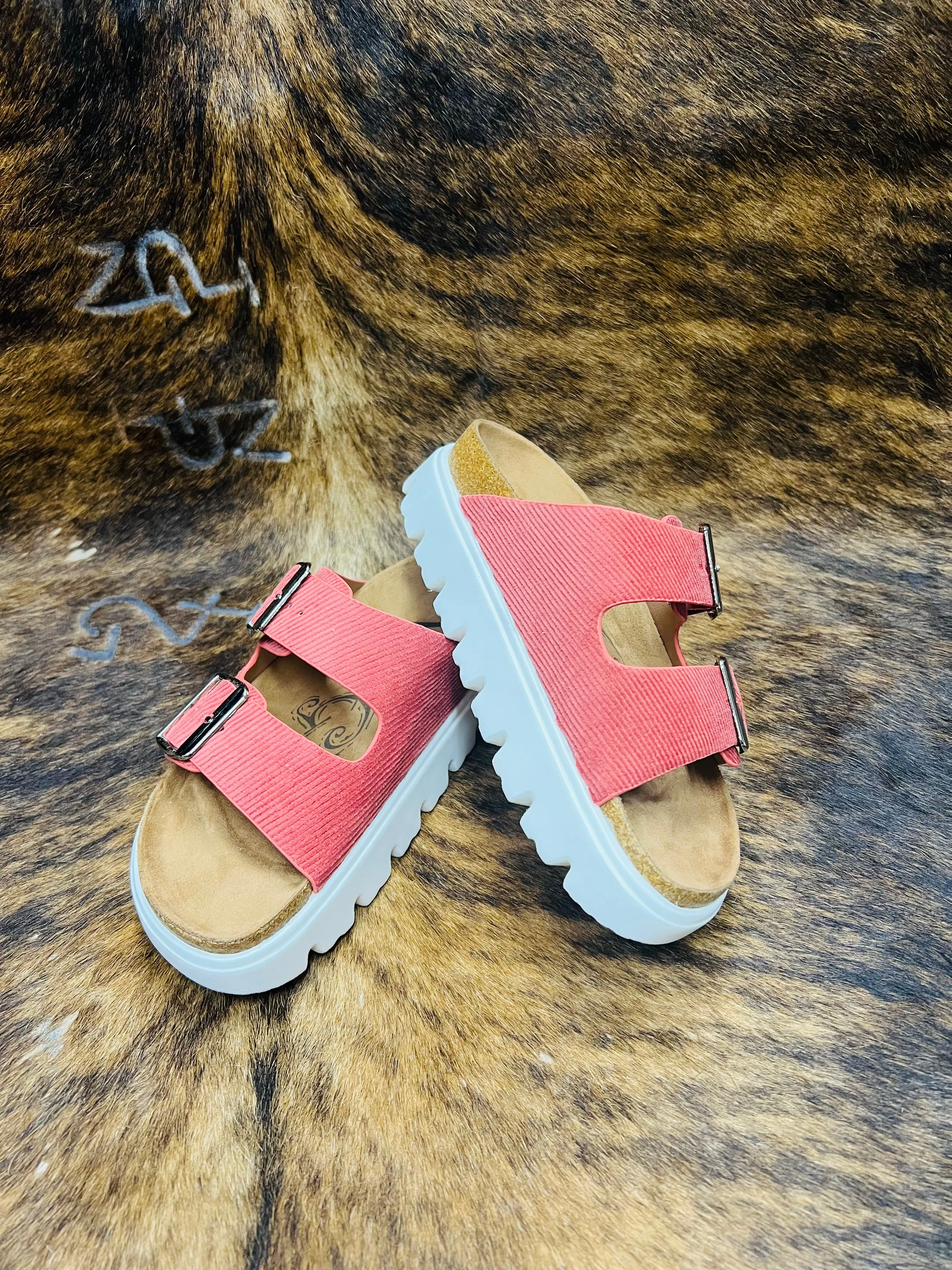 VERY G JAZMIN RUST SANDAL