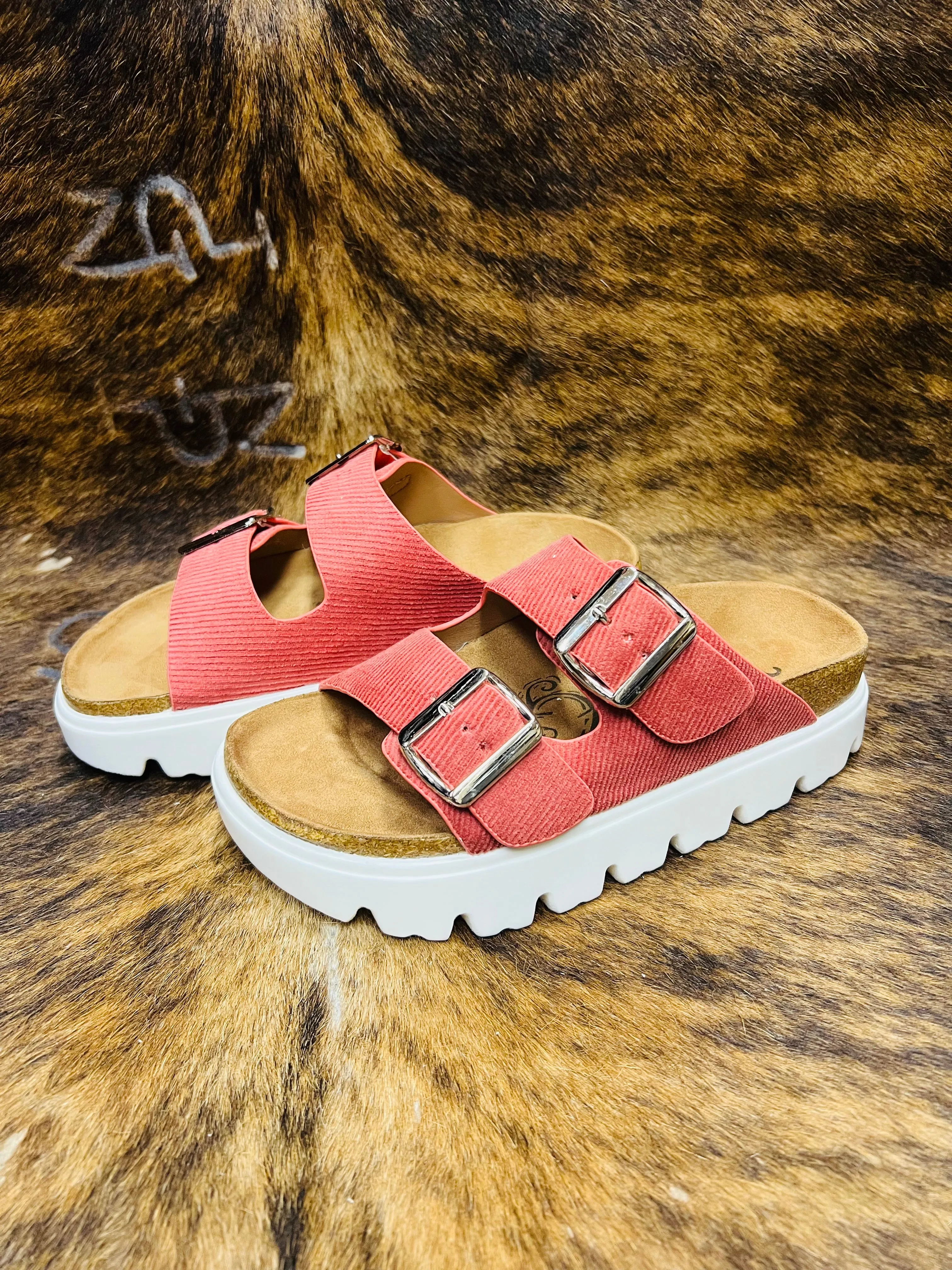 VERY G JAZMIN RUST SANDAL
