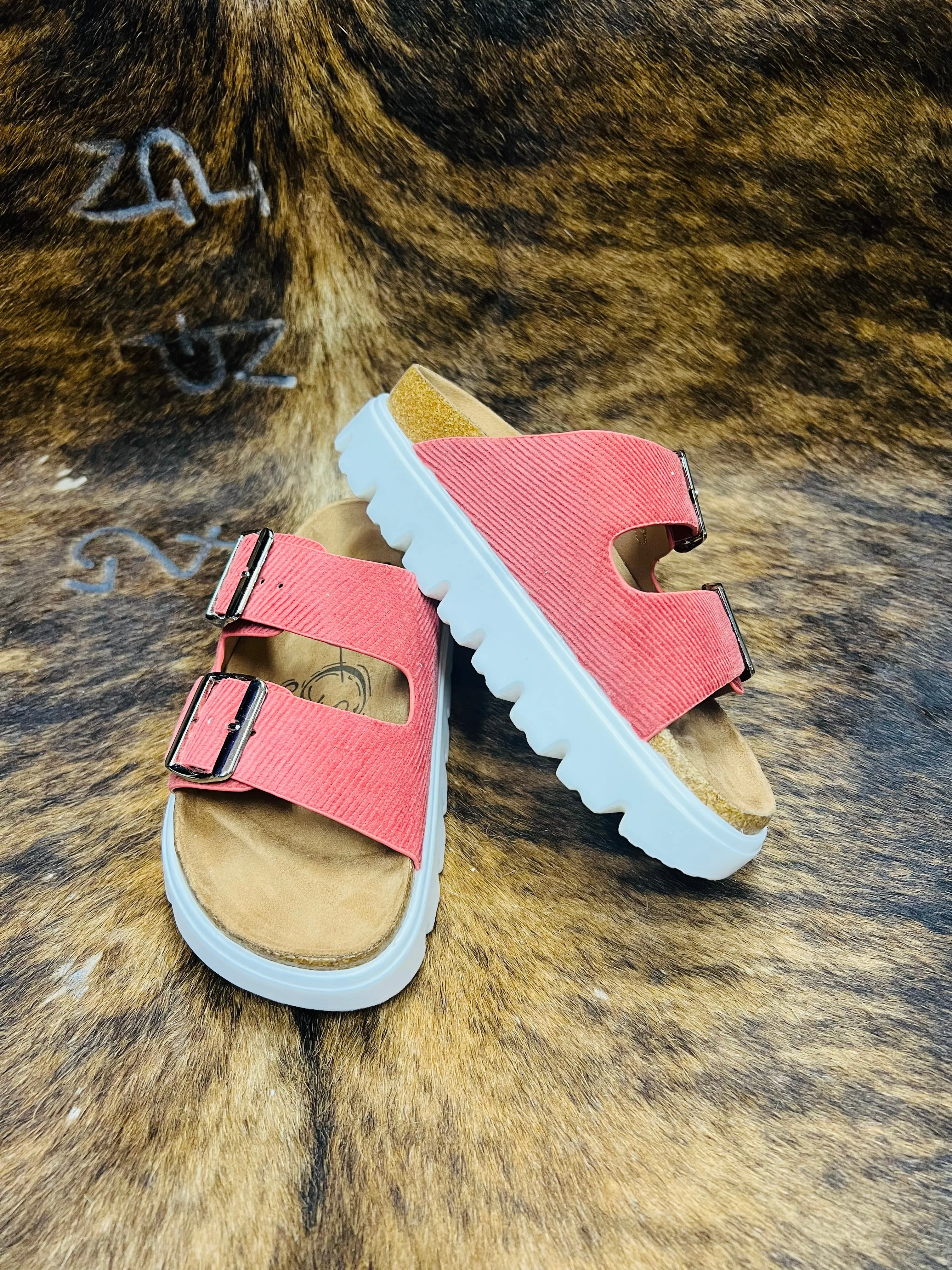 VERY G JAZMIN RUST SANDAL