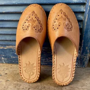 Vintage Mexican Tooled Leather Mules Shoes Sz 6
