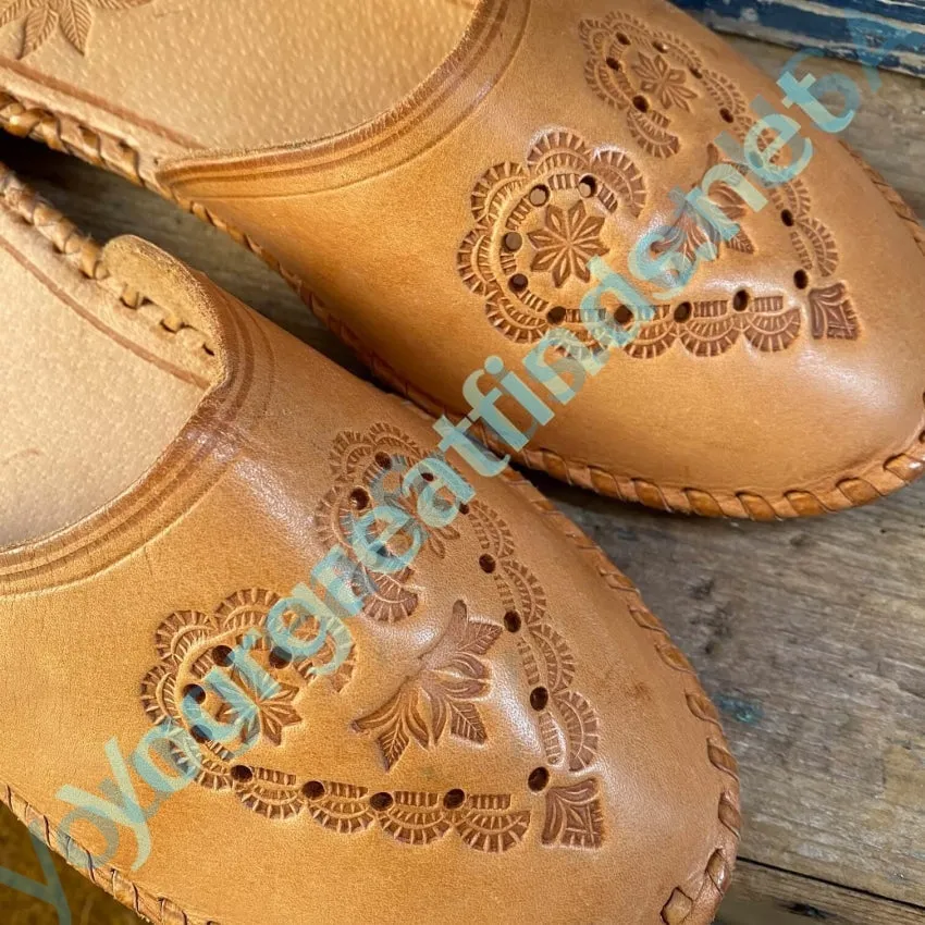 Vintage Mexican Tooled Leather Mules Shoes Sz 6