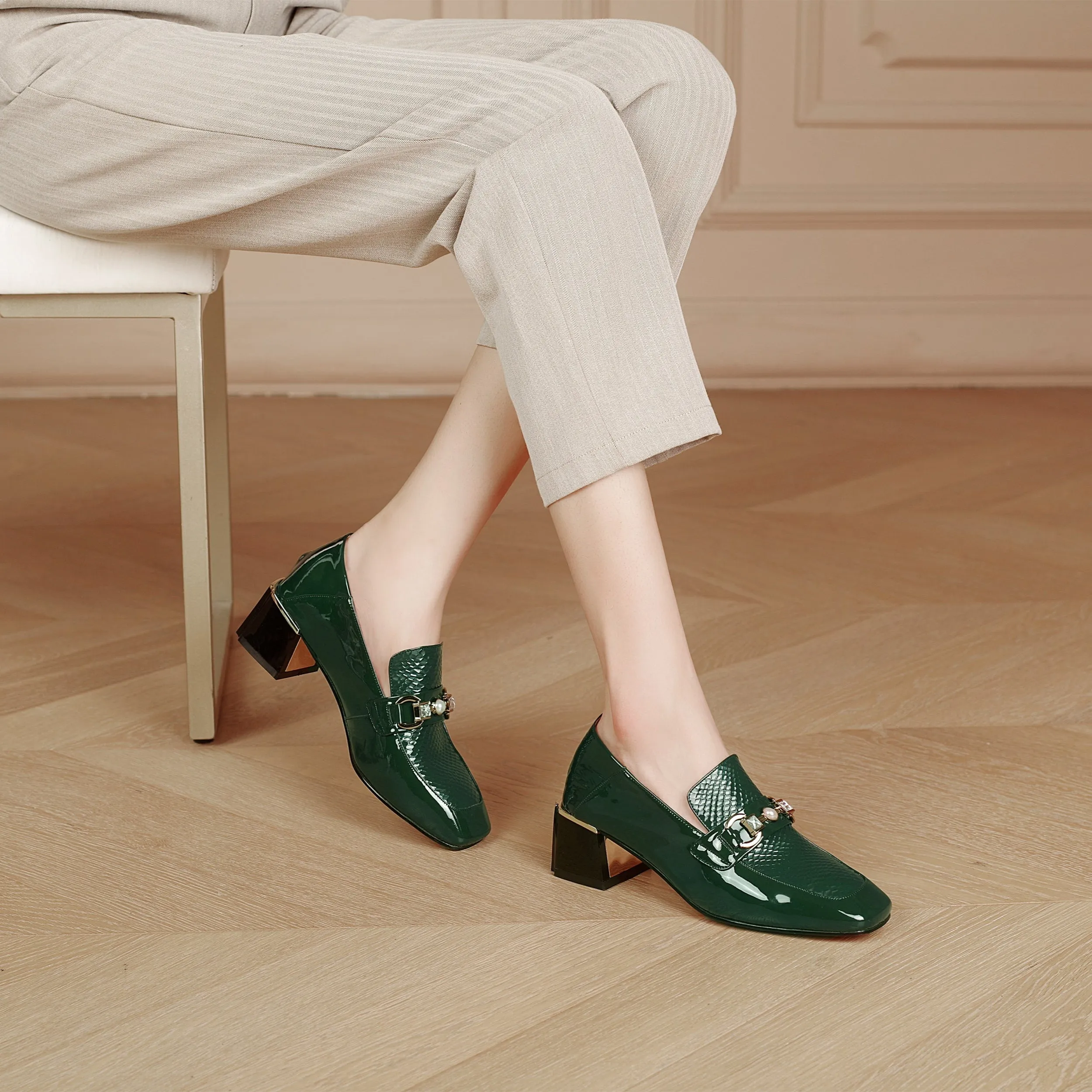 Women's Patent Leather Stylish Medium Heel Block Heel Slip-On Loafers